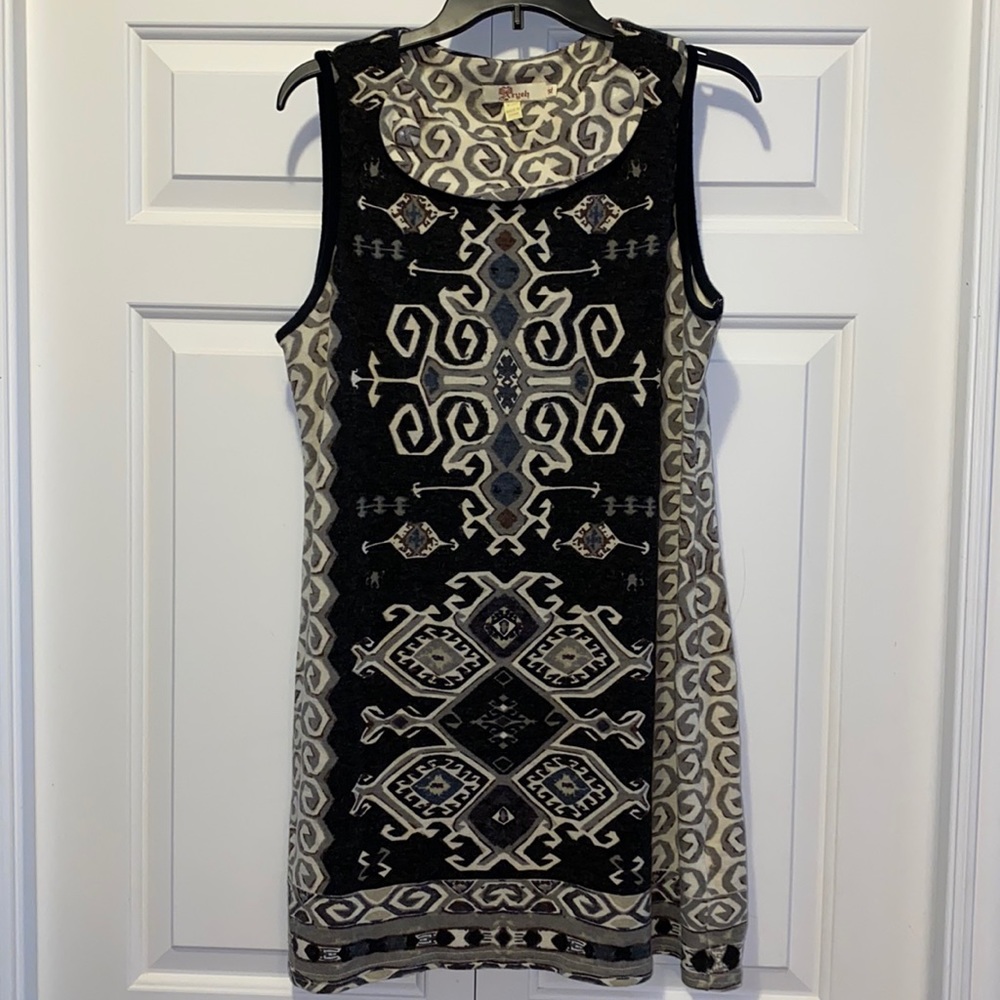 Aryeh - Whimsical dress for fall and winter! Boutique brand
